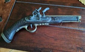 Replika pištole París 1782