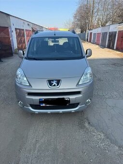 Auto pre vozičkarov