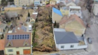 NA PREDAJ 929m2 POZEMOK V BLÍZKOSTI CENTRA PIEŠŤAN
