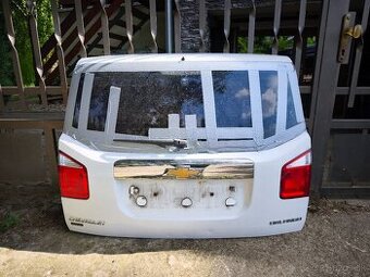 Chevrolet Orlando zadné dvere.