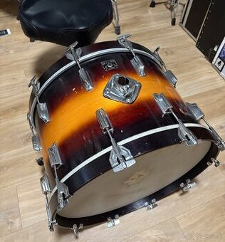 Tama Superstar Sunburst bass drum 22x14
