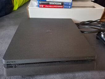 Predám playstation 4 - 1