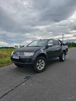 Mitsubishi L200 2.5 Diesel - 131 kW - 1