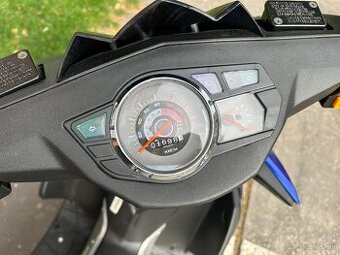 Skúter Maxon 125 / r.v 2024