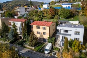 NA PREDAJ 6 IZBOVÝ RODINNÝ DOM S DVOMI BYTOVÝMI JEDNOTKAMI |
