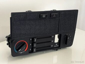 BMW E30 - Záslepky stredového panelu