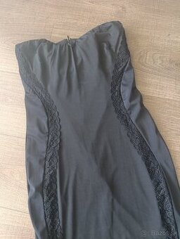 Šaty bez ramienok S