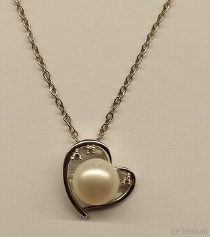 Strieborná retiazka s príveskom perly a náušnice