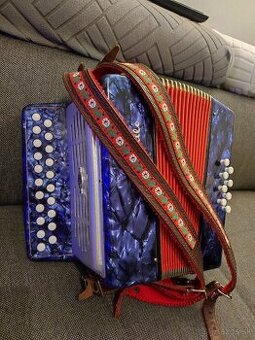 Heligonka popular, CF