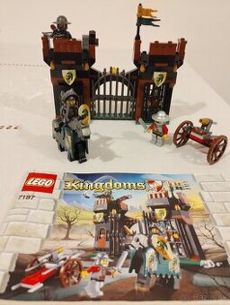 LEGO Castles 7187 Escape from the Dragon's Prison