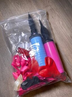 Sada balónov–srdiečka červené a čierne,ružové guľaté,2 pumpy