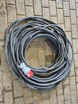 Elektrický kábel - predlžovák