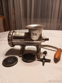 mlynček na mäso Porkert  č. 22