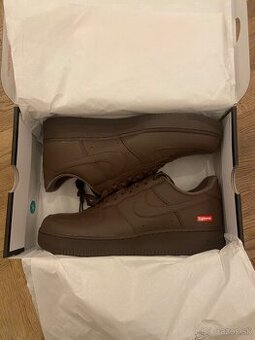 Nike Air Force 1 x Supreme