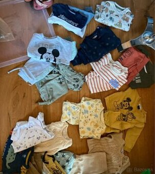 Balík oblečenie 74