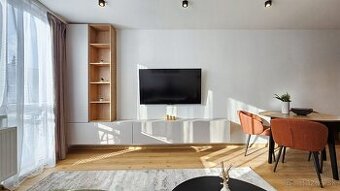 Nadštandardný 3 izbový byt na prenájom - KE,Terasa