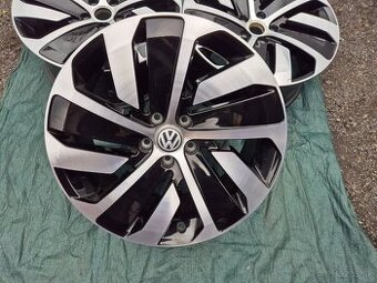 Alu disky Volkswagen Arteon R19 Montevideo