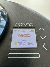 Robotický vysávač Neato Botvac Connected - 1