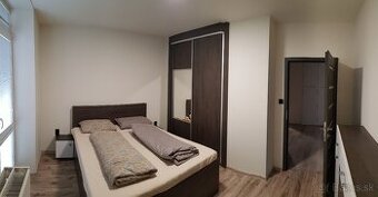 Prenájom trojizbového bytu Zvolen centrum Lihoveckého ulica
