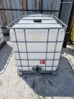 Predam ibc kontajnera nadrz na vodu 1000L