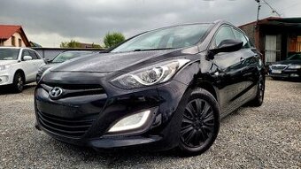 Hyundai i30 1.6i MPI DOHC CVVT Comfort benzín