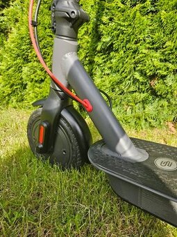 Elektrická kolobežka GoGEN VOYAGER S501B