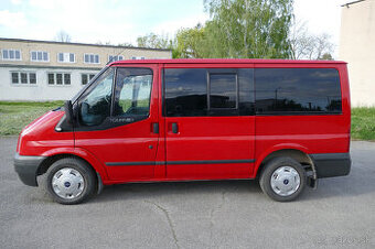 Predám Ford Tranzit Tourneo 2.2 Tdci- 8 miestné-121 600km