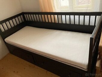 Rozťahovacia posteľ Hemnes IKEA