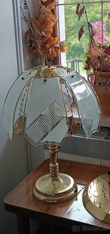 Starožitna lampa