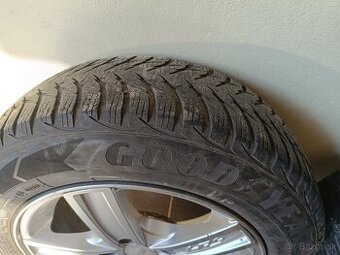 Predám elektróny 5x114,3 R15 + Pneu