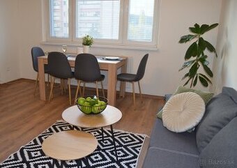 Prenájom 3-izbového bytu,Nobelova ul., Bratislava - Nové Mes