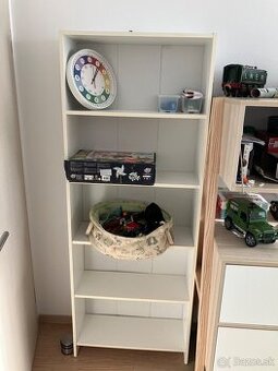 Policka na knihy - regal