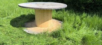 Darujem prázdne drevené bubny - 1