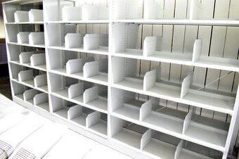 velky obojstranny plechovy regalovy system 380x193x63cm