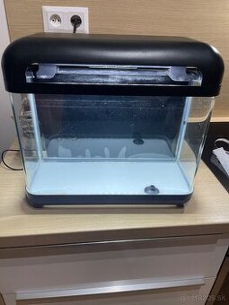 Predám 17L akvárium