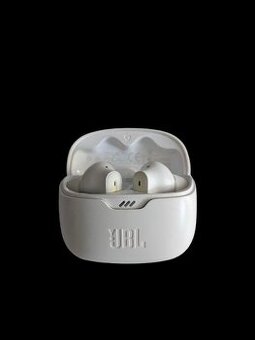 JBL TUNE BEAM slúchadlá