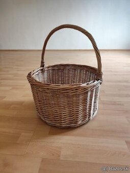 Prútený kôš