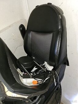 Fiat 500 sedadla predne 2x + zadna lavica + opierky / kompl.