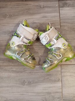 Predám dámske lyžiarky k2 minaret