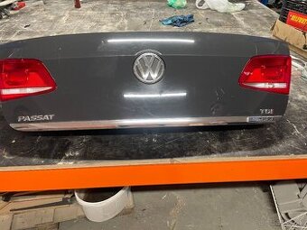 zadny kufor passat b7 sedan
