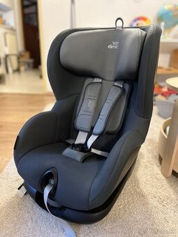 Britax Römer Trifix 2 i-Size, isofix, top tether
