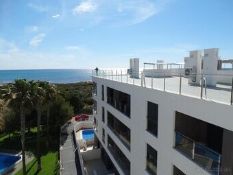 Investičný apartmán neďaleko pláže, La Mata, Torrevieja