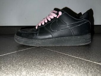 Nike Air Force chunky laces