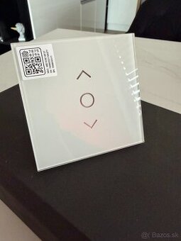 Vypínač na rolety/žalúzie Smart Wi-Fi Meross 100