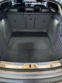 Predam vanicku do kufra Superb 2 Sedan