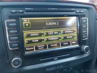 autorádio Columbus, Amundsen Superb II