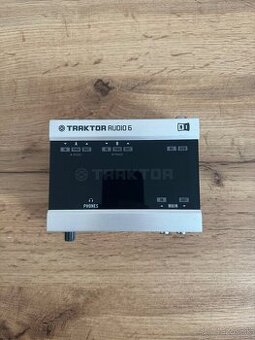 Native Instruments Traktor Audio 6