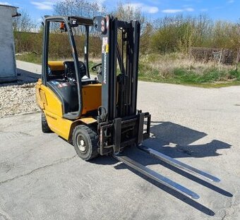 Predám plynový VZV Jungheinrich TFG320