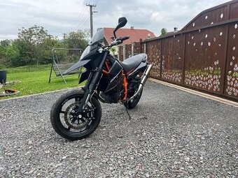 KTM 690 SMC-R