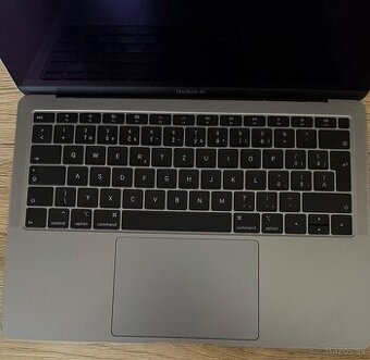 Predám McBook Air